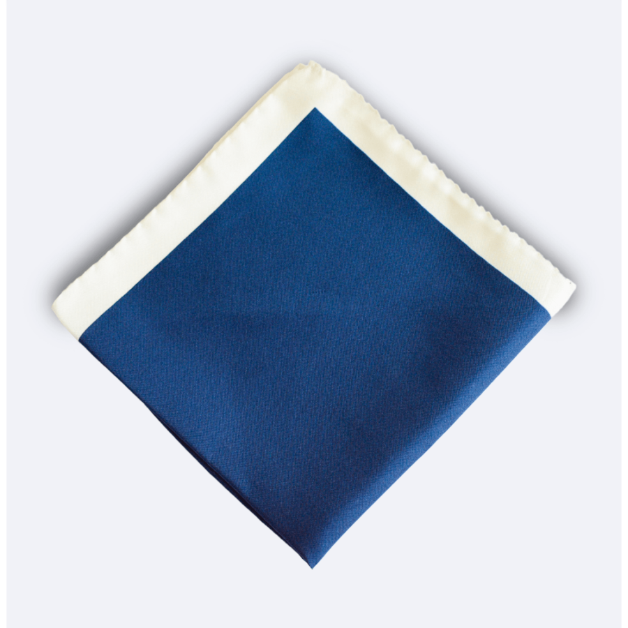 Pañuelo de bolsillo azul marino y blanco, vista cenital