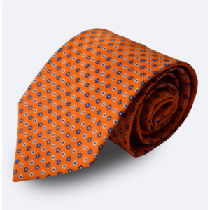 Corbata naranja floral azul, vista enrollada