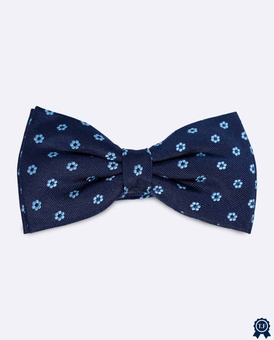 Pajarita azul marino y azul con flores de seda