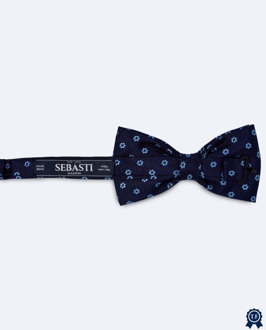 Pajarita azul marino y azul con flores de seda, vista trasera