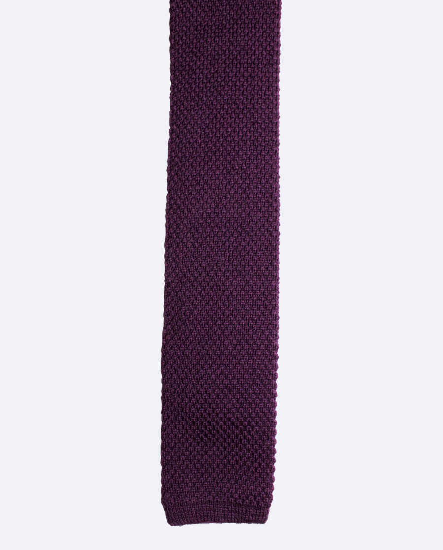 Corbata de punto morada
