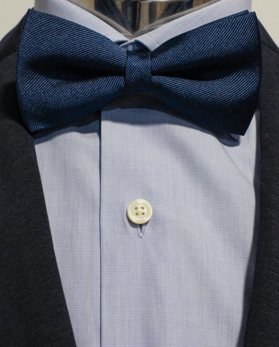 Pajarita en sarga de seda azul marino