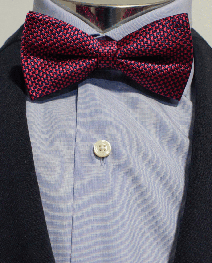 Pajarita en seda rosa fucsia y azul marino pata de gallo