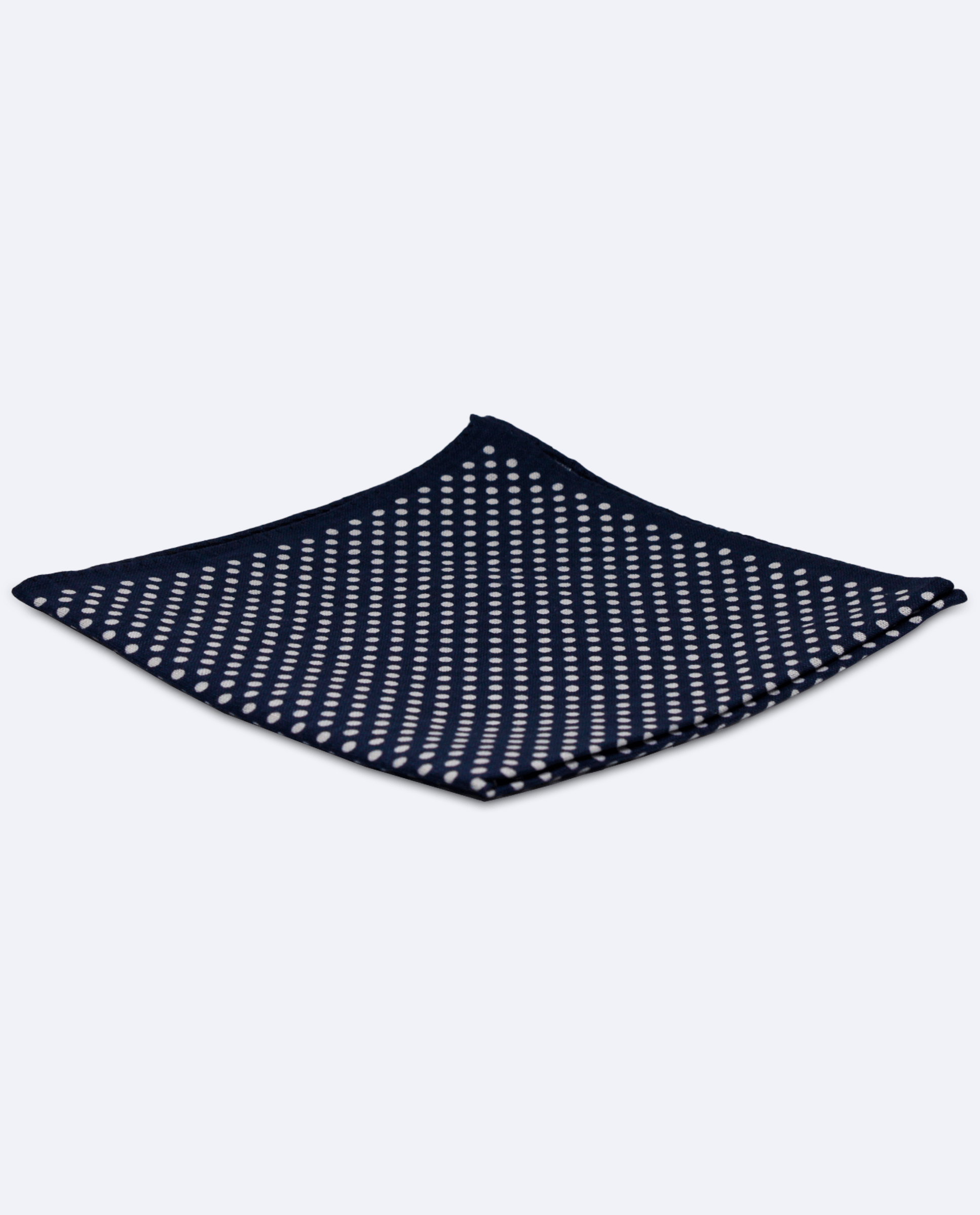 Pañuelo de bolsillo azul marino con lunares blancos | Sebasti