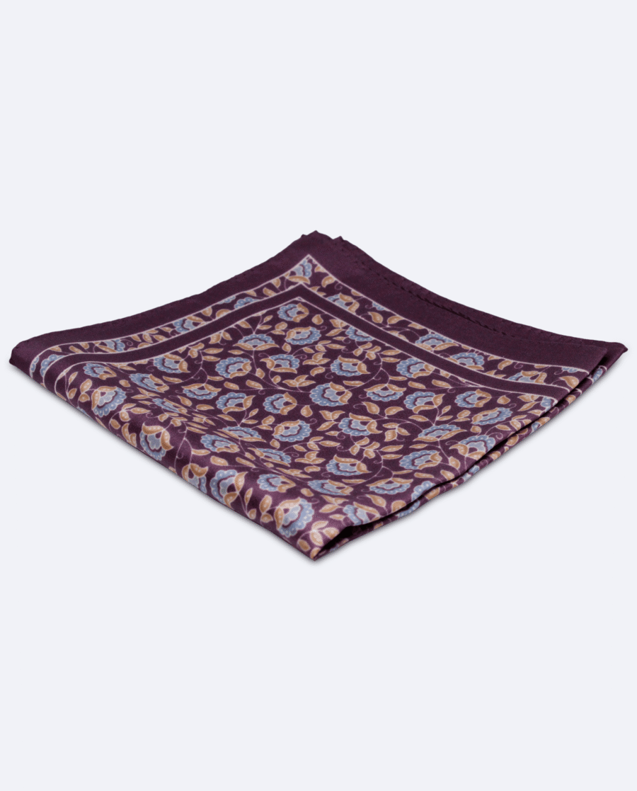 Pañuelo de bolsillo de seda morado con flores azules y doradas