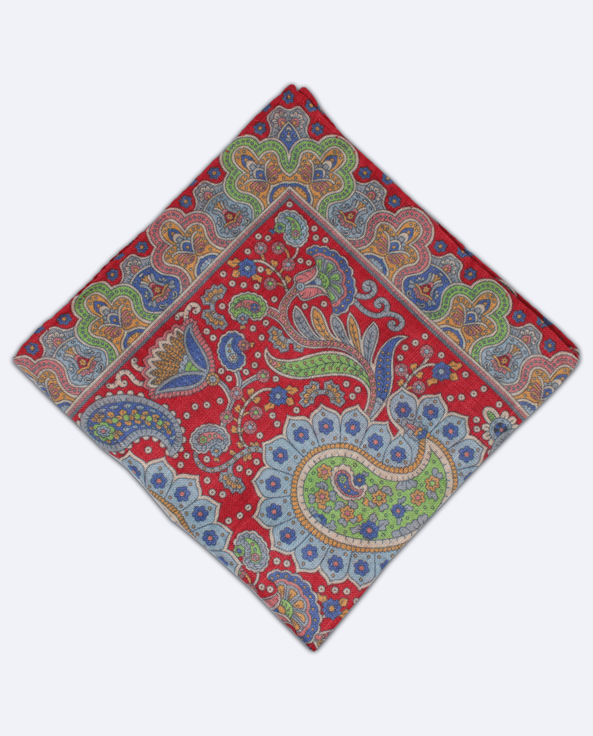 Pañuelo de bolsillo rojo con paisley multicolor, vista superior, detalle del estampado completo